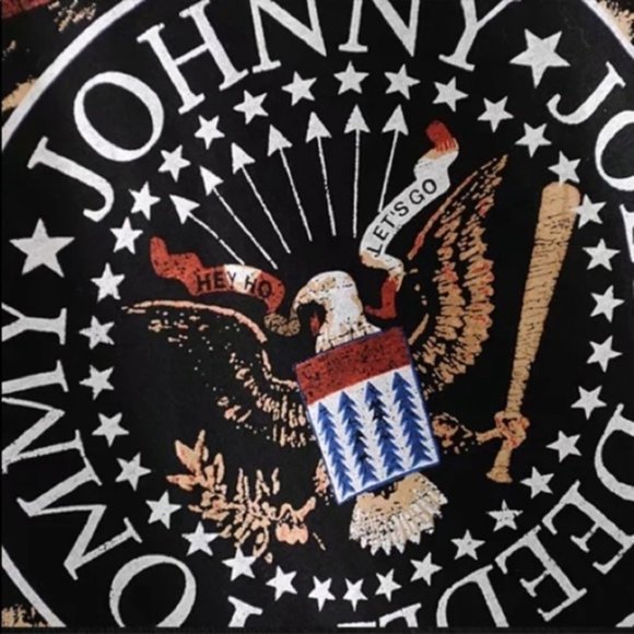 Ramones Punk Rock Music Band Graphic Tee - Picture 4 of 9